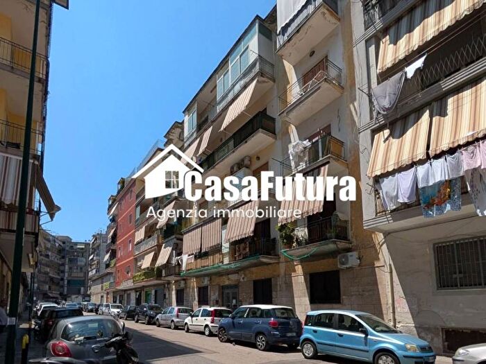 Appartamento bilocale in affitto in Via Umbria, Secondigliano, Napoli
