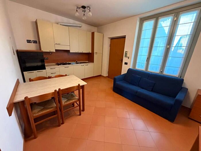 Appartamento bilocale in affitto in Via Borromeo, Cesano Maderno