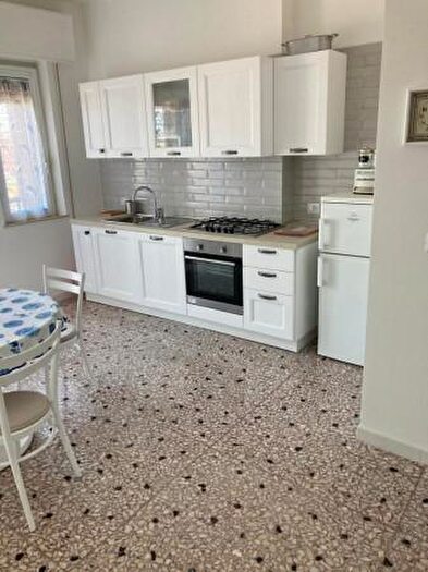 Appartamento trilocale in affitto in Corso Tardy E Benech, Savona