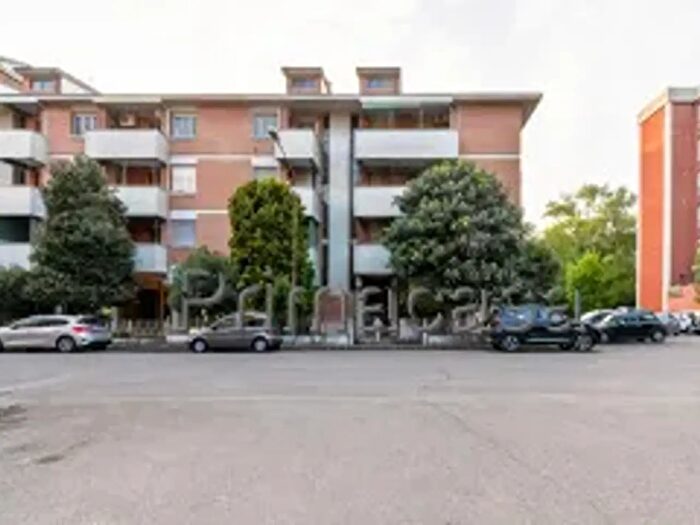 Appartamento trilocale in vendita in Via Guadalajara, Carpi