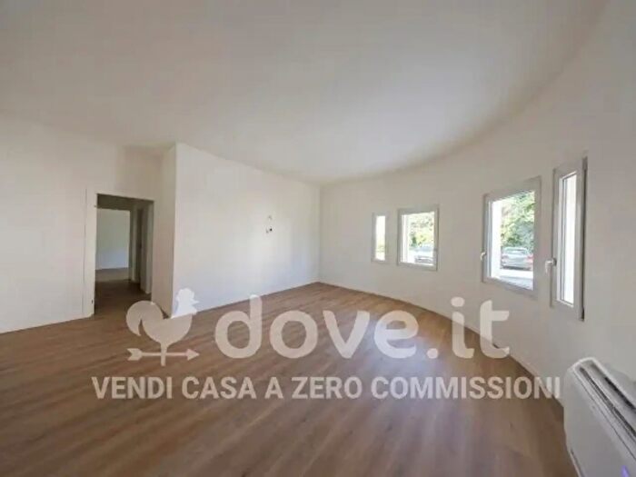 Appartamento trilocale in vendita in Via Gioacchino Rossini, Conegliano