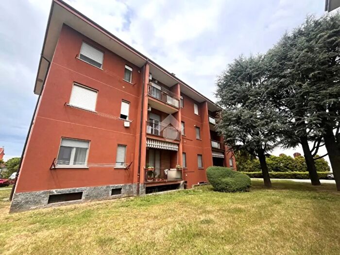 Appartamento bilocale in vendita in Via XXV Aprile, Galliate