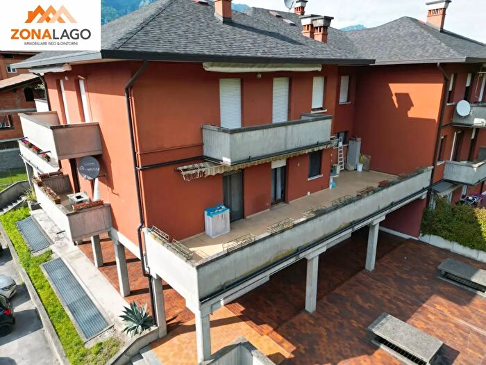 Appartamento trilocale in vendita in Via Antonio Gramsci, Pisogne