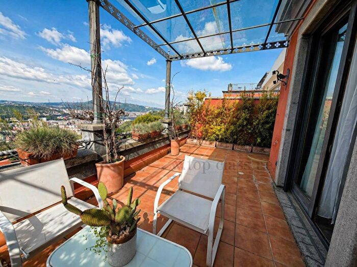 Appartamento bilocale in affitto in Via Alessandro Manzoni, Posillipo, Napoli