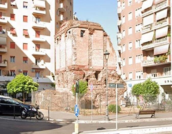 Appartamento monolocale in affitto in Via Homs, Africano Villa Chigi, Roma