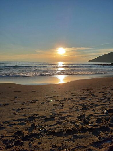 Casa con 5 locali in vendita in Via Ex Pulga, Ameglia