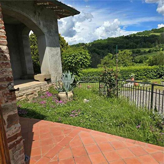 Casa con 20 locali in vendita in Monte Santa Maria Tiberina