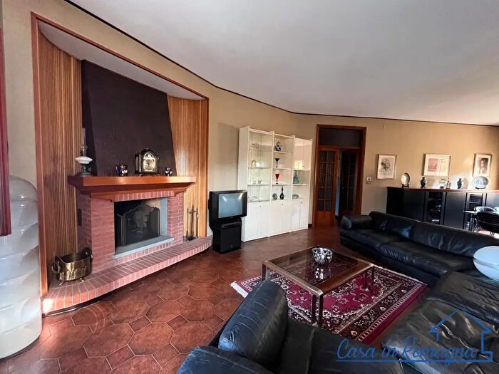 Casa con 8 locali in vendita in Viale Giovanni Pascoli, Rimini