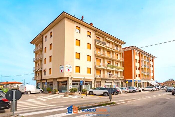 Appartamento con 5 locali in vendita in Corso Giovanni XXIII, Busca