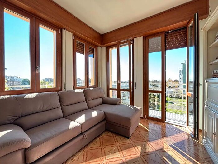 Appartamento con 5 locali in vendita in Via Maria Montessori, Mortara