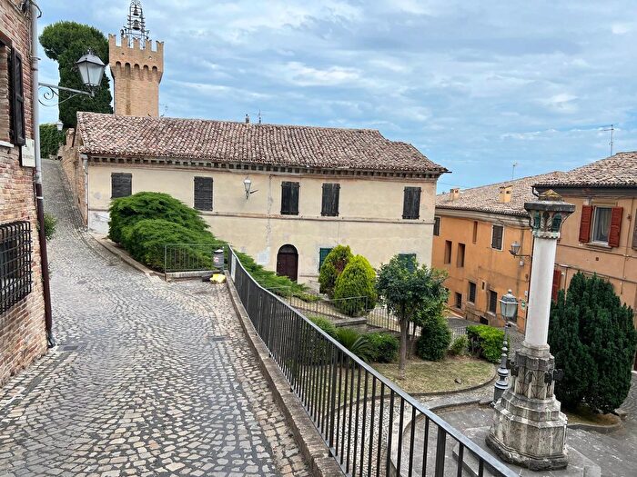 Appartamento con 5 locali in vendita in Ancona, Offagna