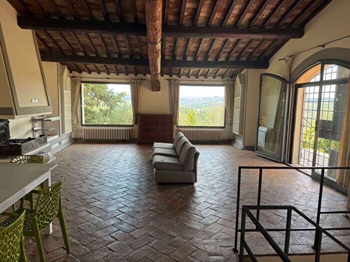 Casa con 6 locali in affitto in Balatro, Bagno a Ripoli