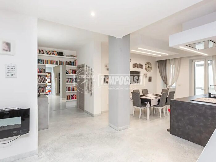 Appartamento quadrilocale in vendita in Via Saluzzo, Moncalieri