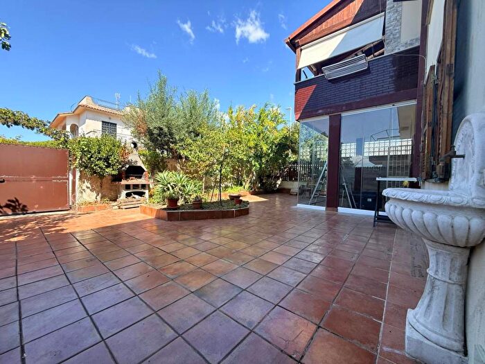 Casa trilocale in vendita in Via Tirelli, Villa Claudia, Anzio