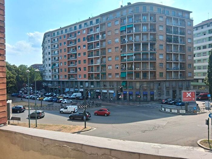 Appartamento trilocale in affitto in Largo Orbassano, Crocetta, Torino