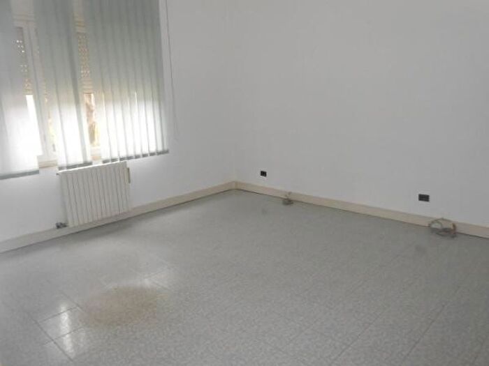 Appartamento con 5 locali in vendita in Rossini, Jesi