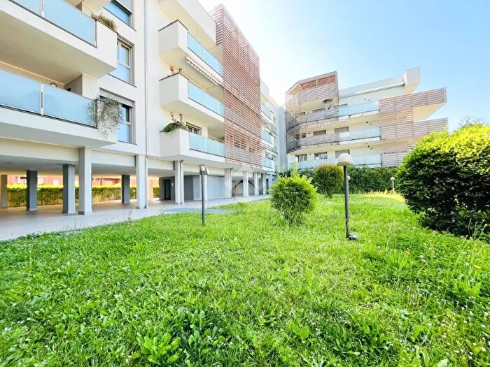 Appartamento trilocale in vendita in Via a Locatelli, Nova Milanese