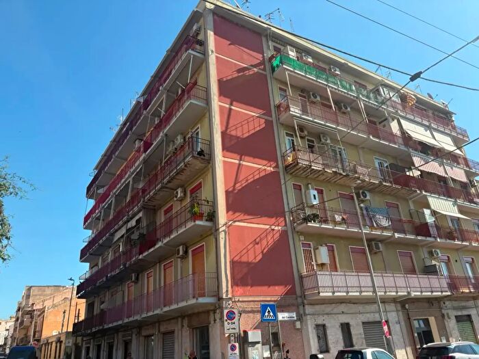 Appartamento quadrilocale in vendita in Via del Carmine, Messina