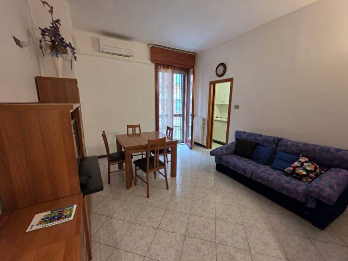 Appartamento trilocale in affitto in Via Giovanni Bertini, San Donato, Bologna