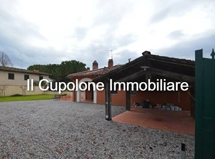 Casa con 6 locali in affitto in Impruneta