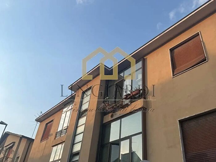 Appartamento bilocale in vendita in Via dei Platani, Lodi