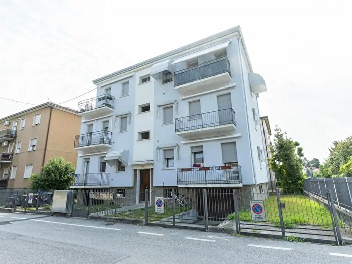 Appartamento quadrilocale in vendita in Via Ludovico Pogliaghi Padova, Padova