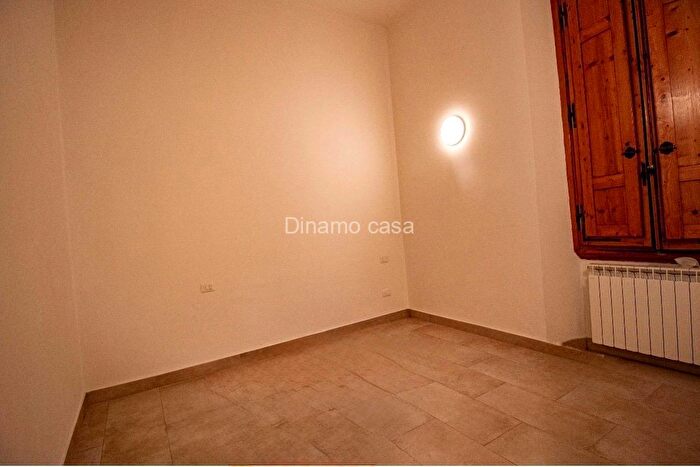 Appartamento trilocale in vendita in Prato