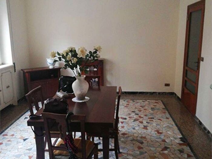 Appartamento trilocale in affitto in Via Generale Raffaele Pergolesi, Piano, Ancona