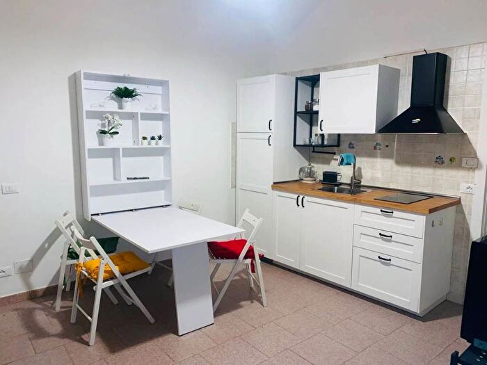 Appartamento bilocale in affitto in Via Roma, Centro, Albenga