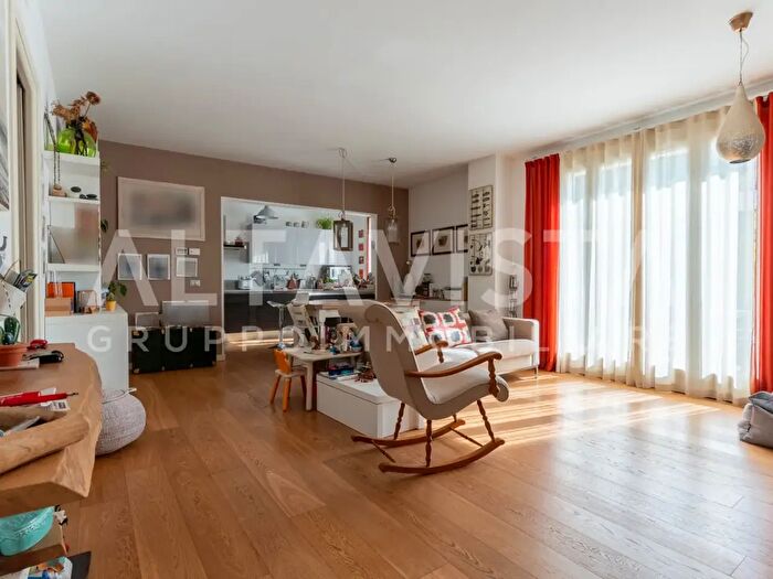 Appartamento trilocale in vendita in Via Evaristo Almici, Rezzato