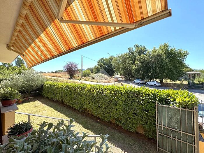 Appartamento con 6 locali in vendita in Via del Pincio, Viterbo