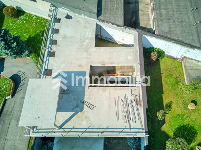 Casa con 5 locali in vendita in Via Tempio Pausania, Torino
