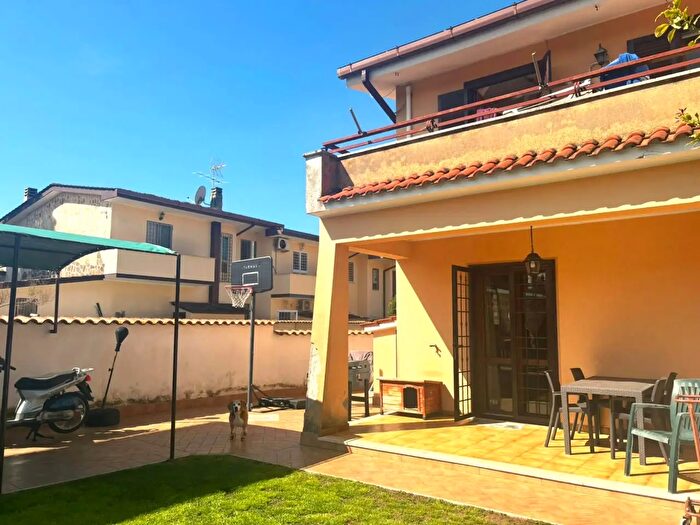 Casa trilocale in vendita in Anzio