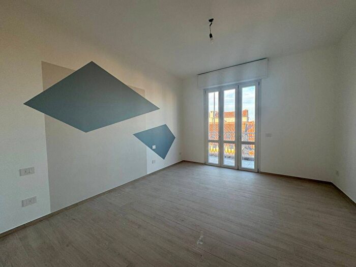 Appartamento con 5 locali in affitto in Via dei Martiri, Piazza della Libertà, Alessandria