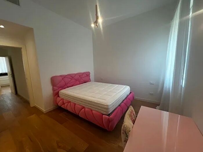 Appartamento trilocale in vendita in Milano