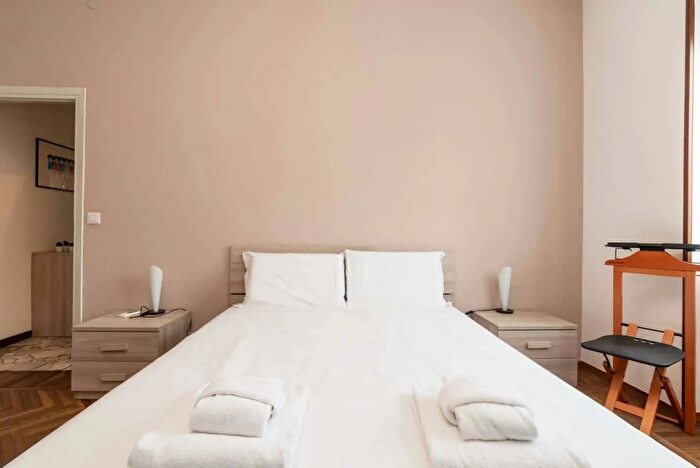 Appartamento monolocale in affitto in Via Giambellino, Milano