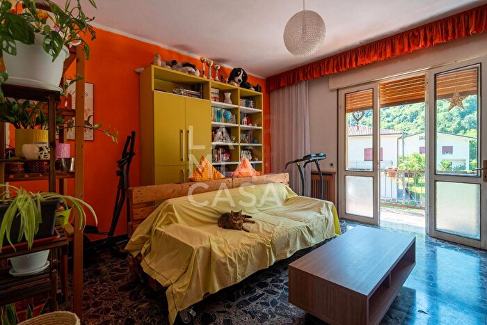 Appartamento quadrilocale in vendita in Via Maestra, Follina