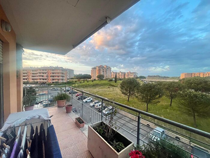 Appartamento bilocale in vendita in Via delle Arti, Pomezia