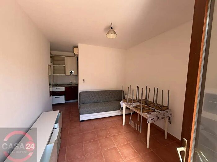 Casa trilocale in vendita in Via Capraia, Latina