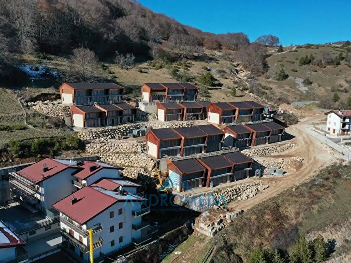 Appartamento trilocale in vendita in Roccaraso
