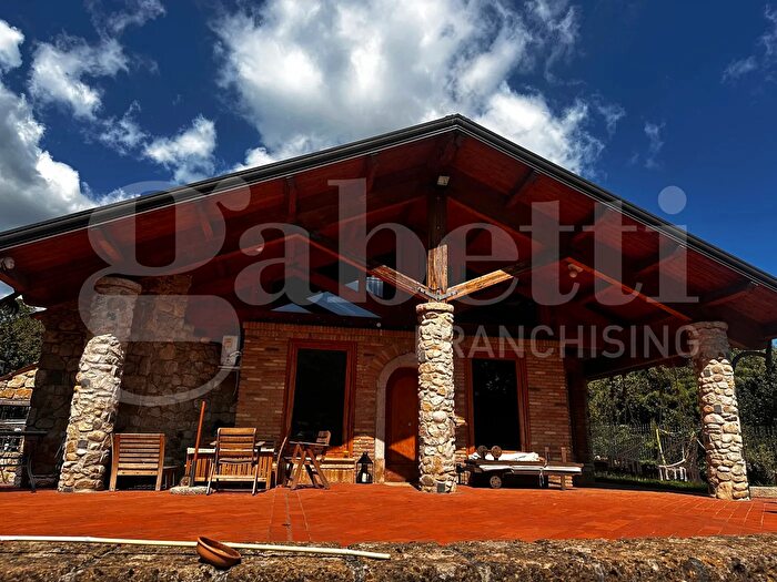 Casa trilocale in vendita in Via I Traversa Fenestrelle, Monteforte Irpino