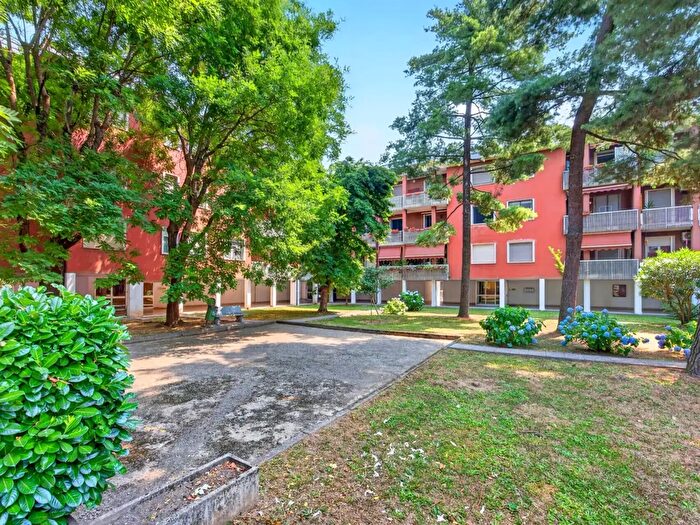 Appartamento trilocale in vendita in Via Don Giacomo Lattuada, Rho