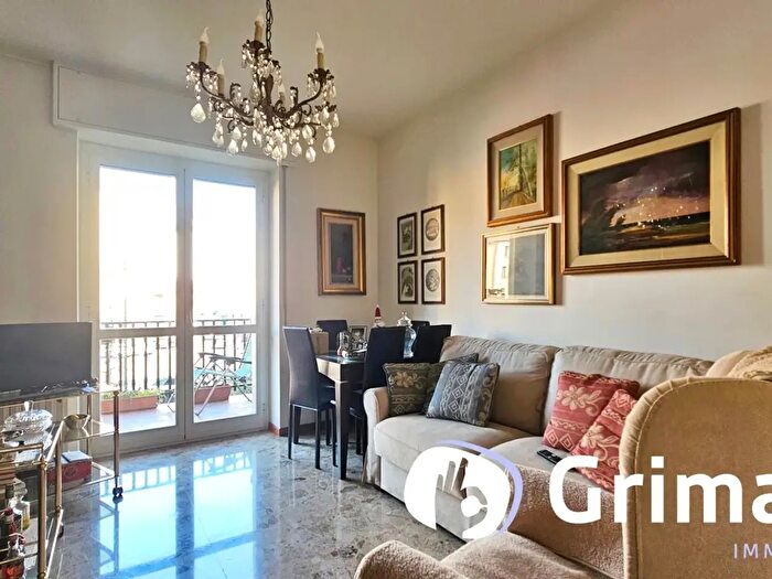 Appartamento trilocale in vendita in Via Rembrandt, Milano