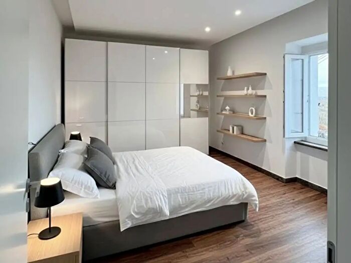 Appartamento bilocale in vendita in Via della Rondine, Viterbo