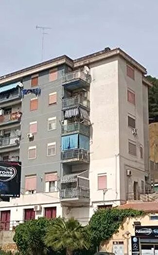 Appartamento quadrilocale in vendita in Via S Giovanni Bosco, Caltanissetta