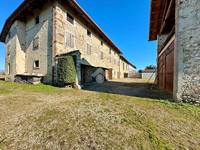 Casa con 5 locali in vendita in Via Don Zossi, Pavia Di Udine