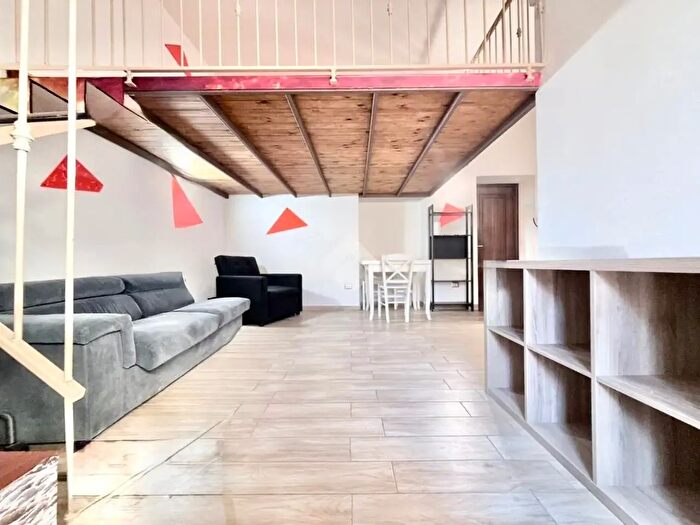 Appartamento bilocale in vendita in Vico Palazzo Pinto, Napoli