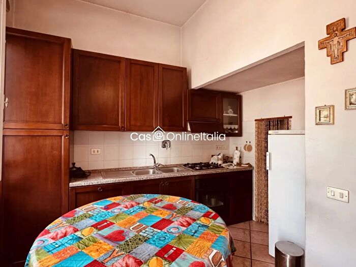 Casa quadrilocale in vendita in Piazza Marino Olmi, Prato