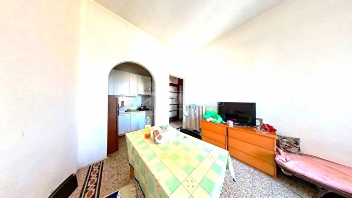 Appartamento bilocale in vendita in Corso Giulio Cesare, Torino