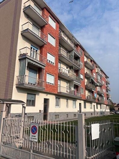 Appartamento trilocale in vendita in Via Nino Bixio, Beinasco